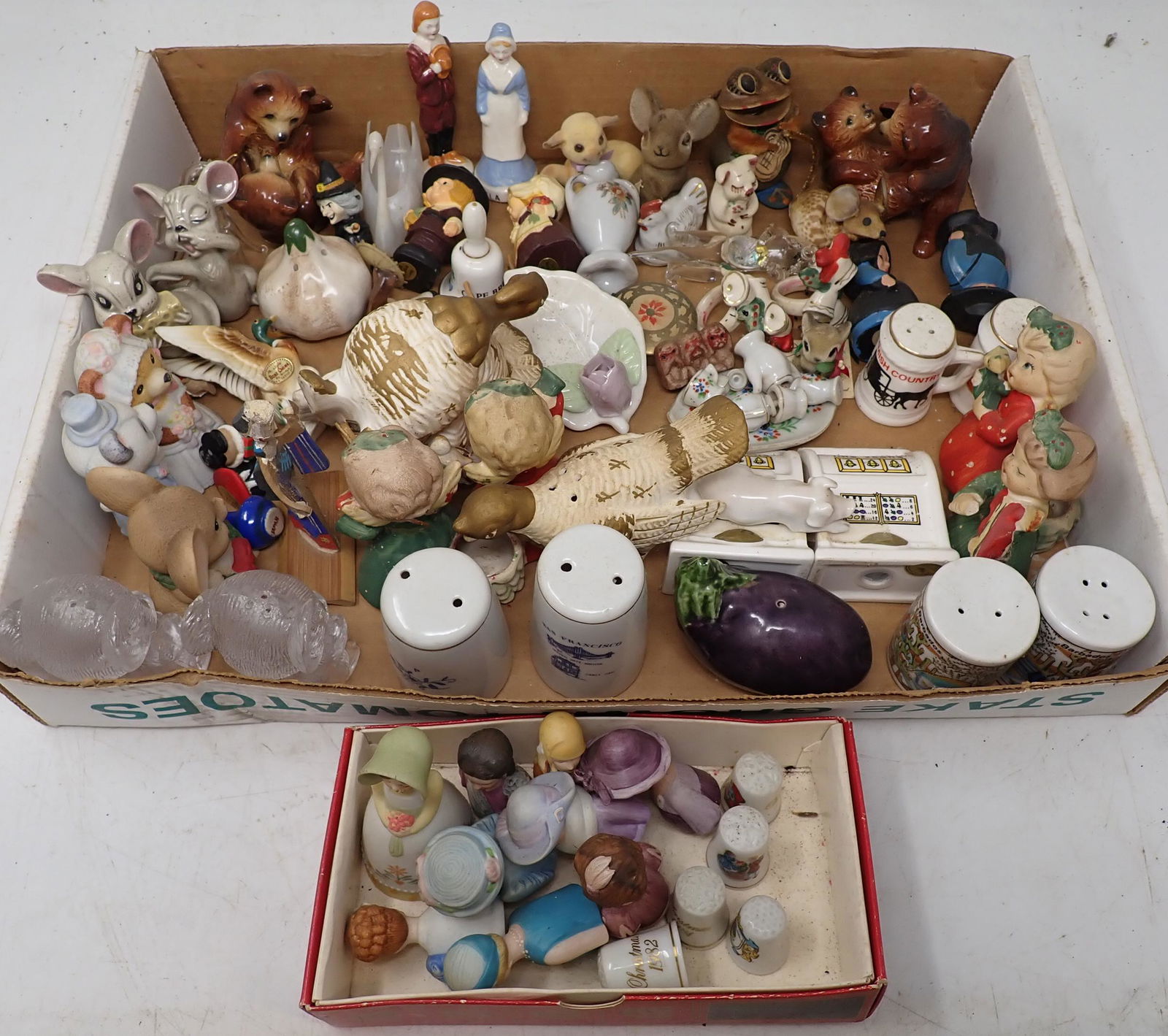 Misc Figurines Including Salt & Pepper Shakers (1 of 4)