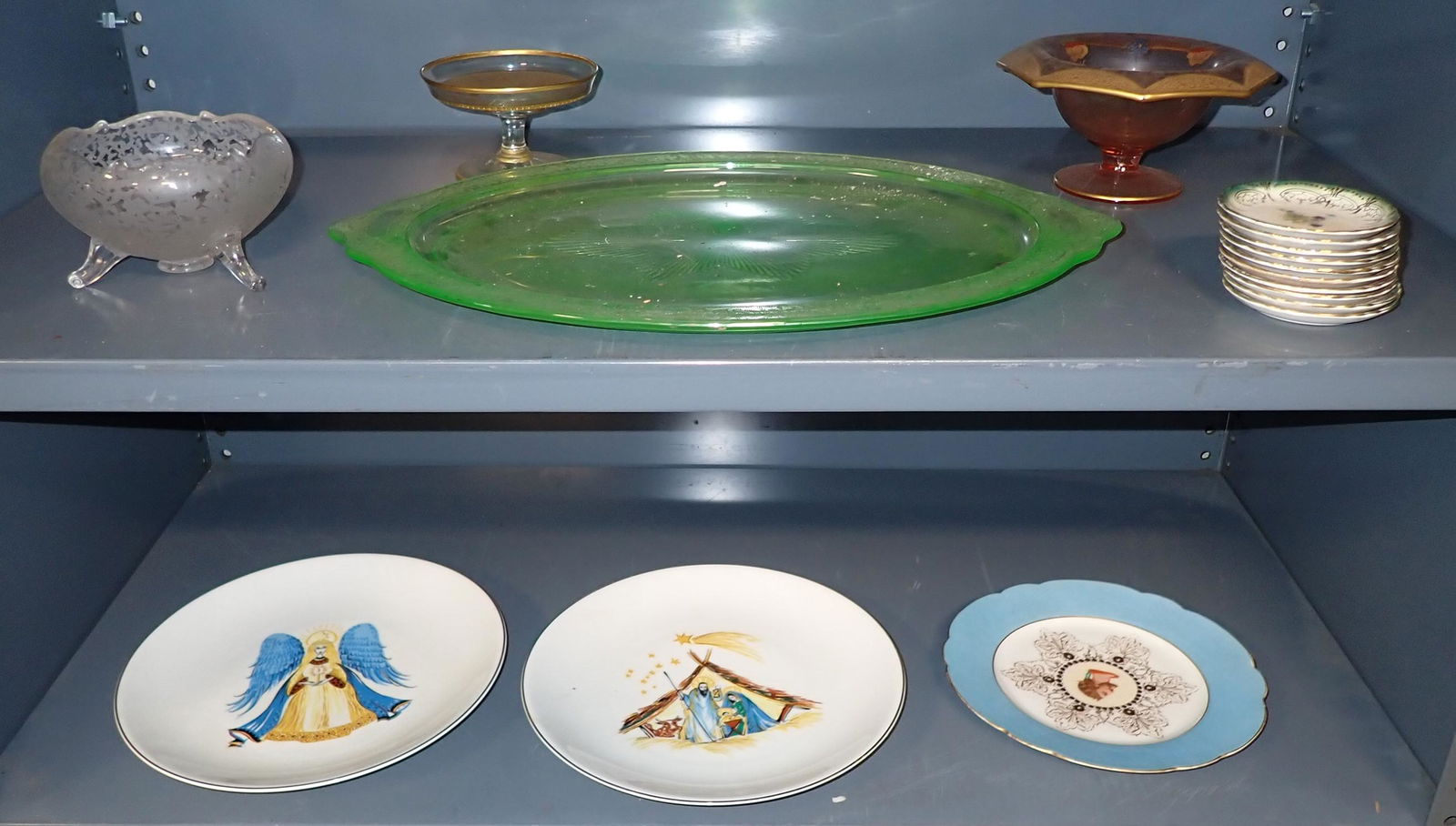Depression Glass Platter, Hutschenreuther Angel & Nativity Plates, Misc (1 of 5)