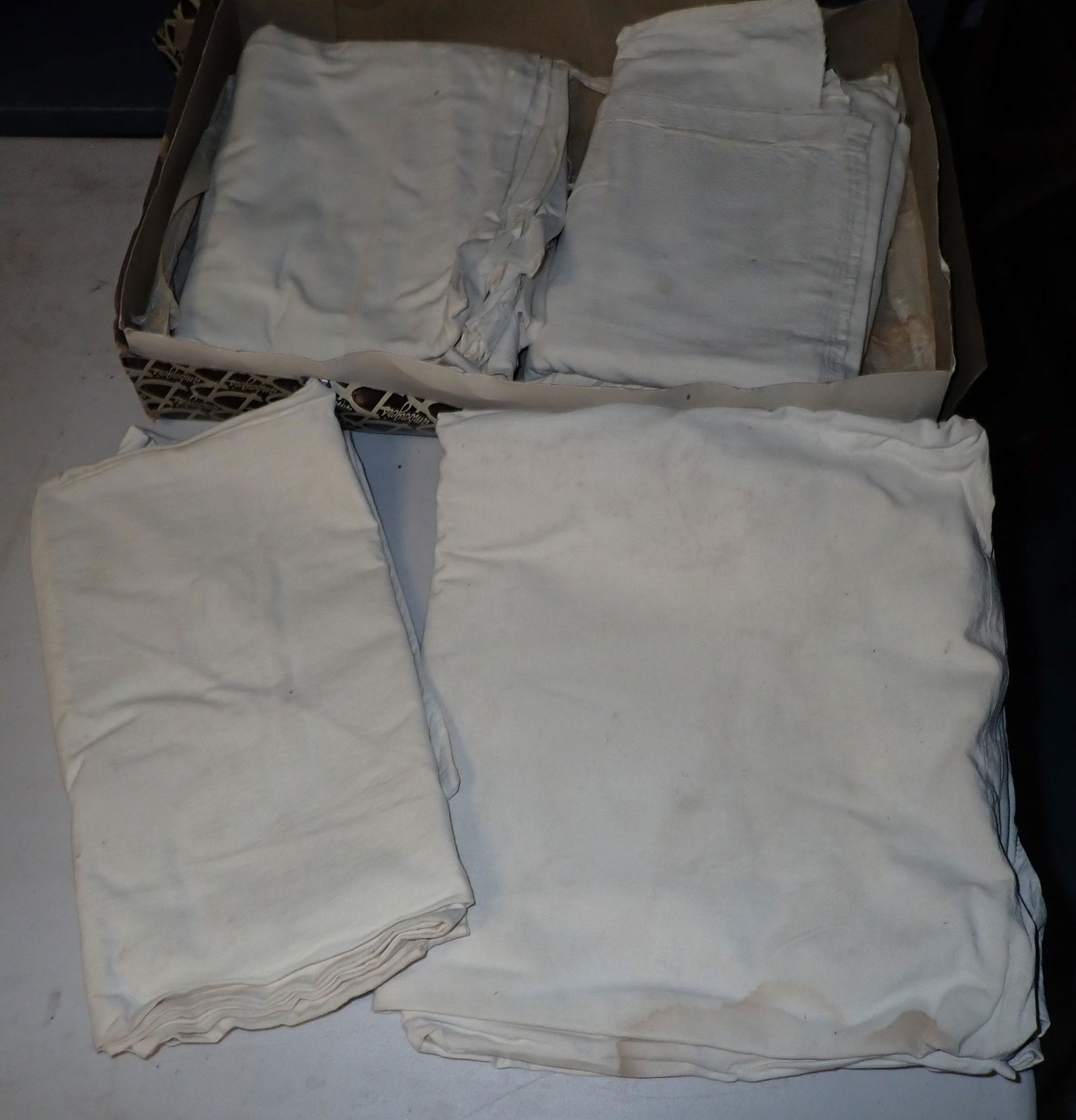 Material / Blankets Home Spun? (1 of 3)