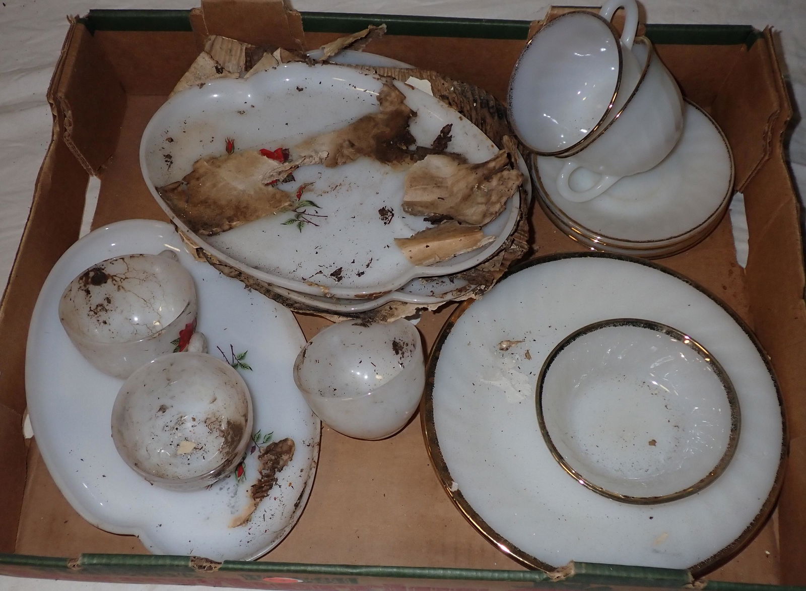 Fire King Cups Dishes & Misc (1 of 1)