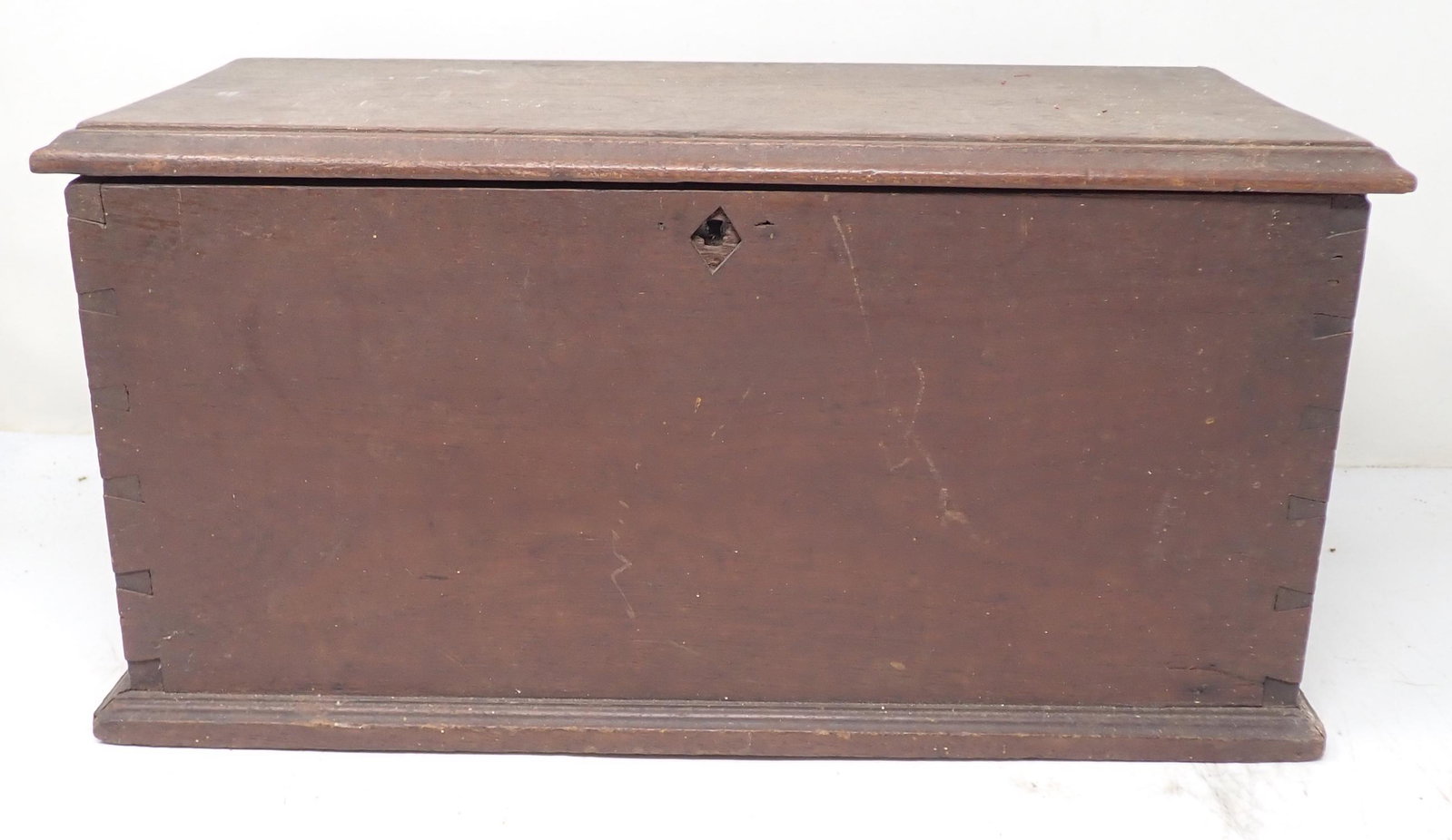 Antique Miniature Dovetailed Blanket Chest: Approx 7 1/4" x 16 1/4" x 8 1/4" Tall