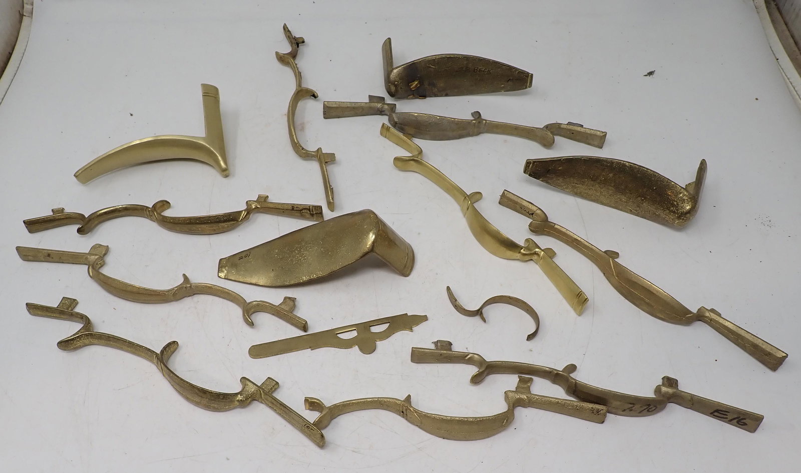 Brass Flintlock Gun Trigger Guards Butt Plates: Getting all pictured
