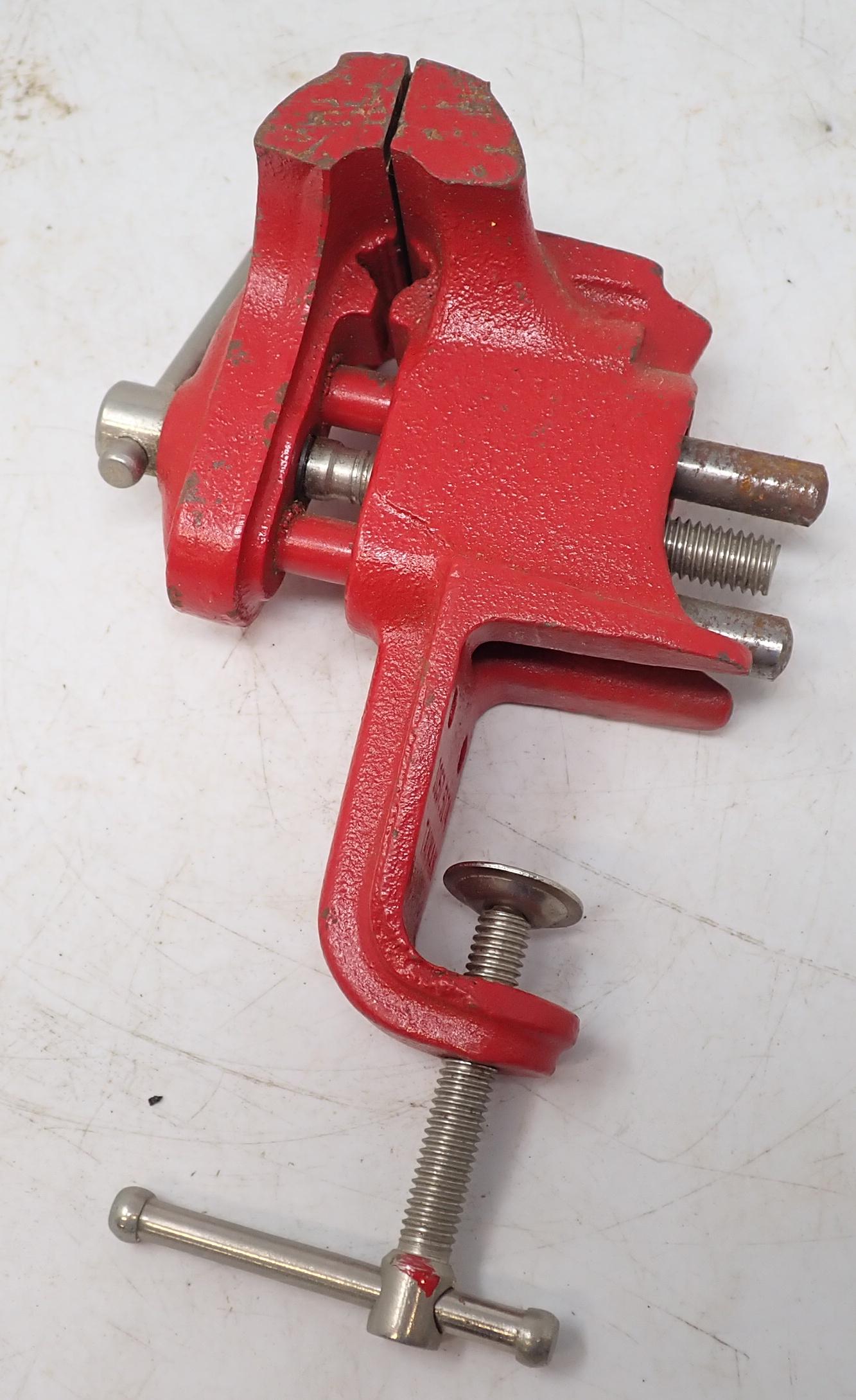 Sears Clamp On Vice (1 of 3)