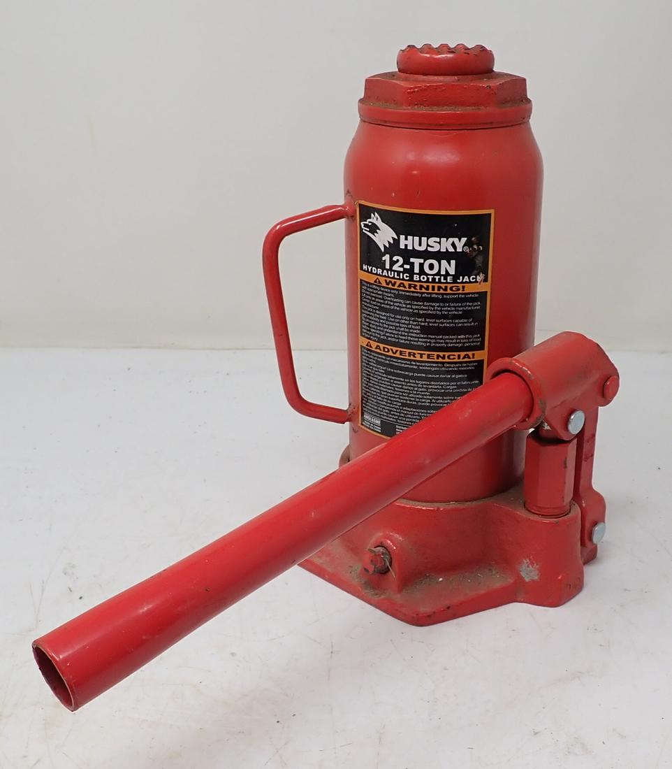 Husky 12 Ton Hydraulic Bottle Jack (1 of 1)