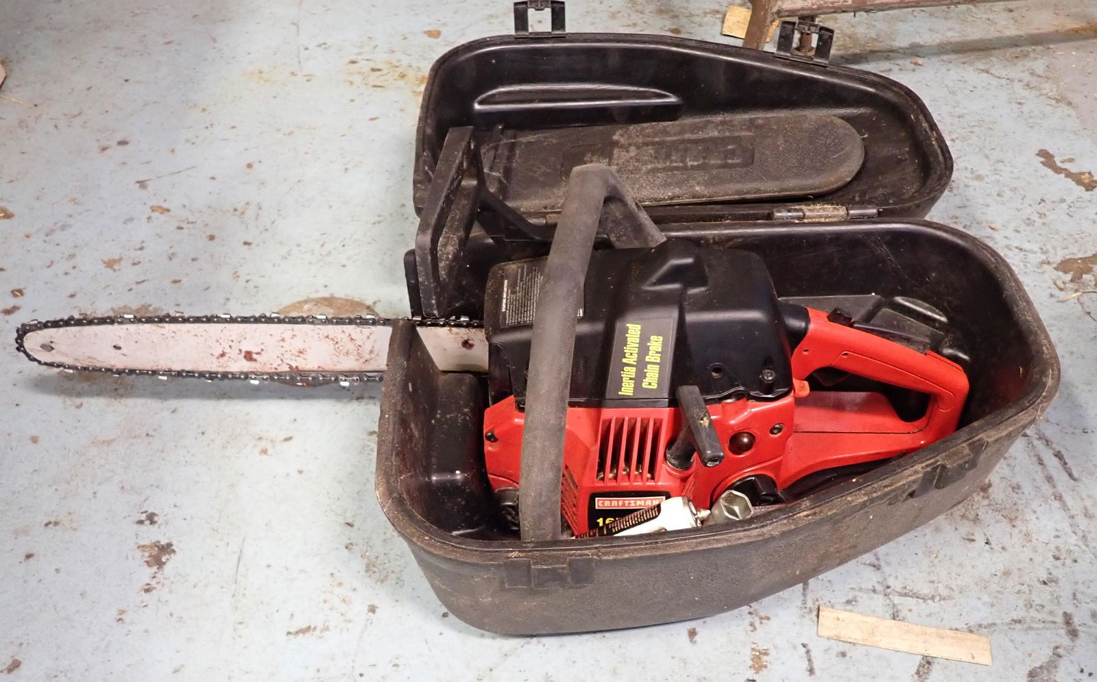 Craftsman Chainsaw (1 of 2)