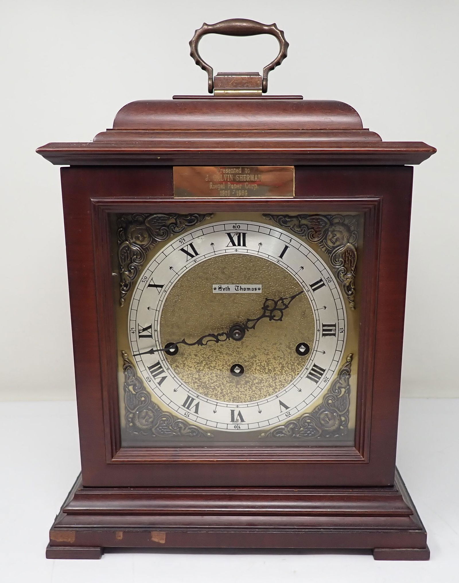 Seth Thomas Riegel Paper Clock: Approx 7" x 10 3/4" x 15" tall.