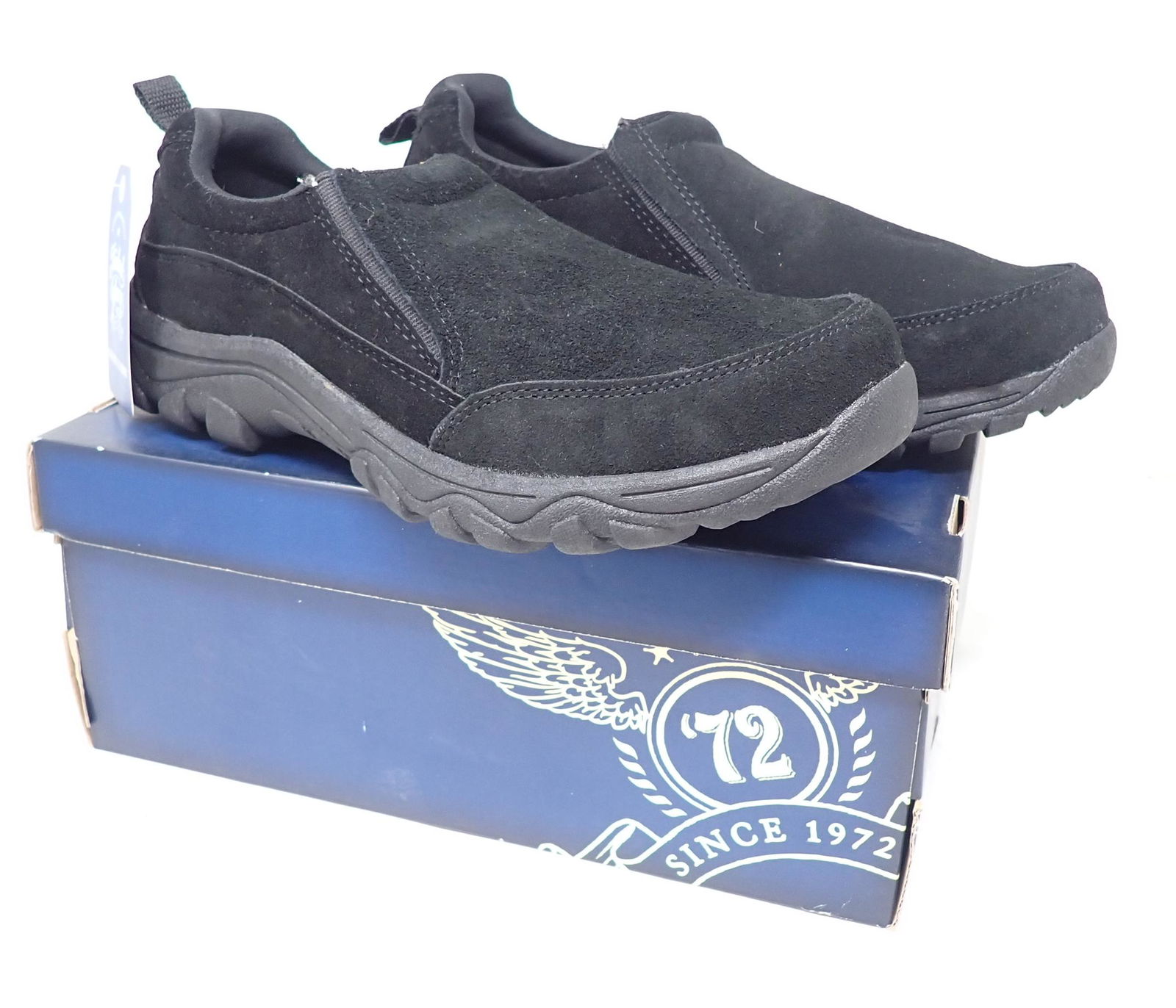 Faded Glory Mens Shoes: Size 9