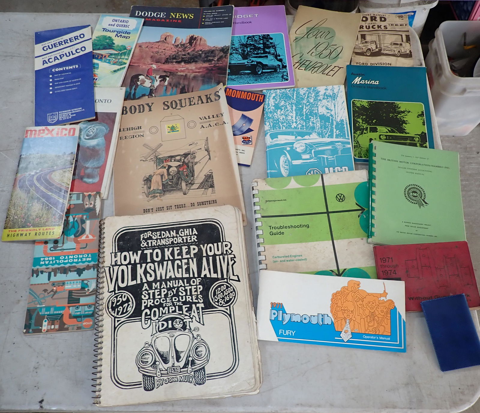 Car / Truck Manuals Maps Misc Literature (1 of 4)