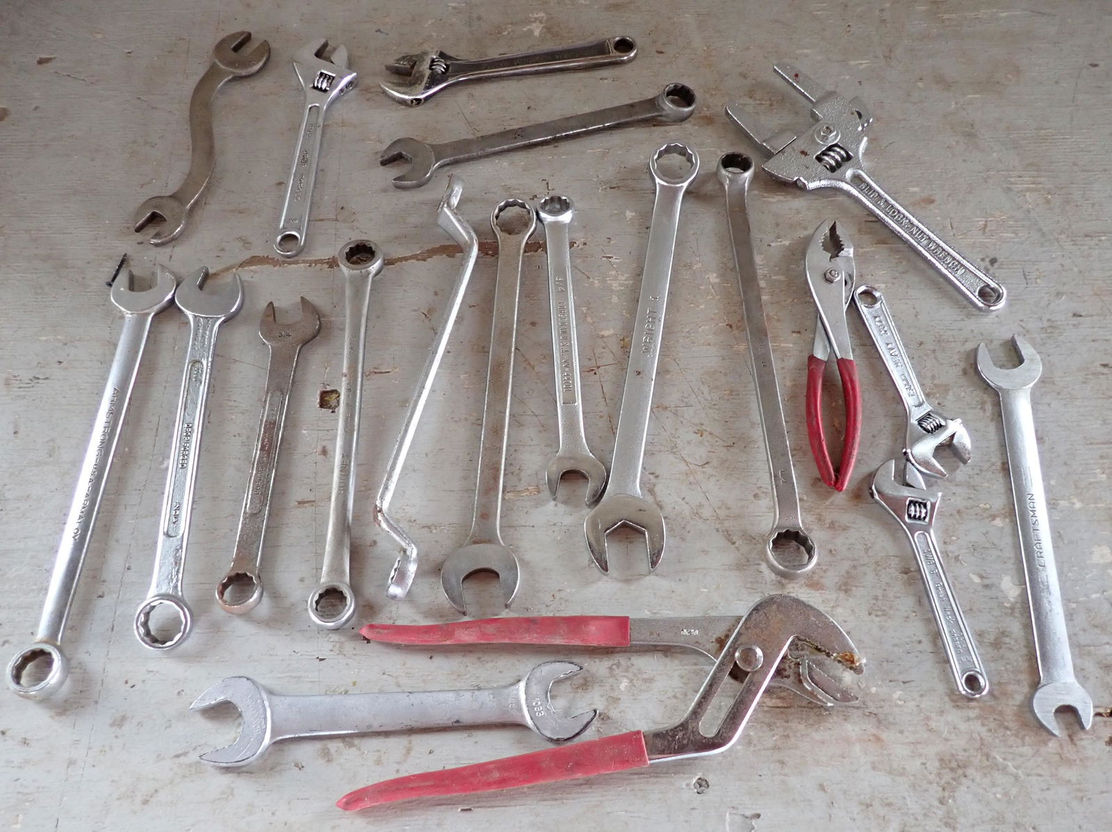 Open End Combination Adjustable Wrenches (1 of 5)