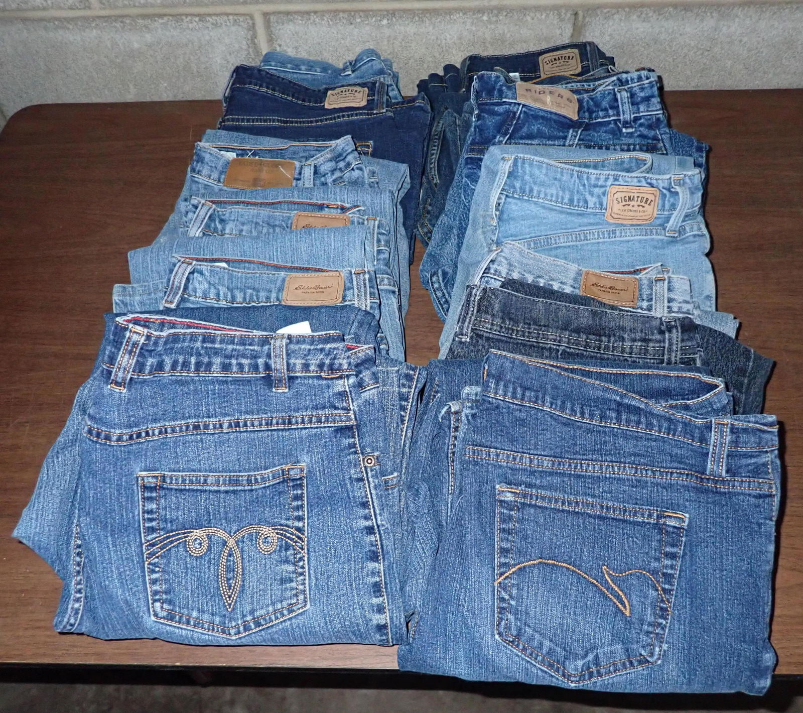 Eddie Bauer Levis & Misc Womens Jeans (1 of 6)