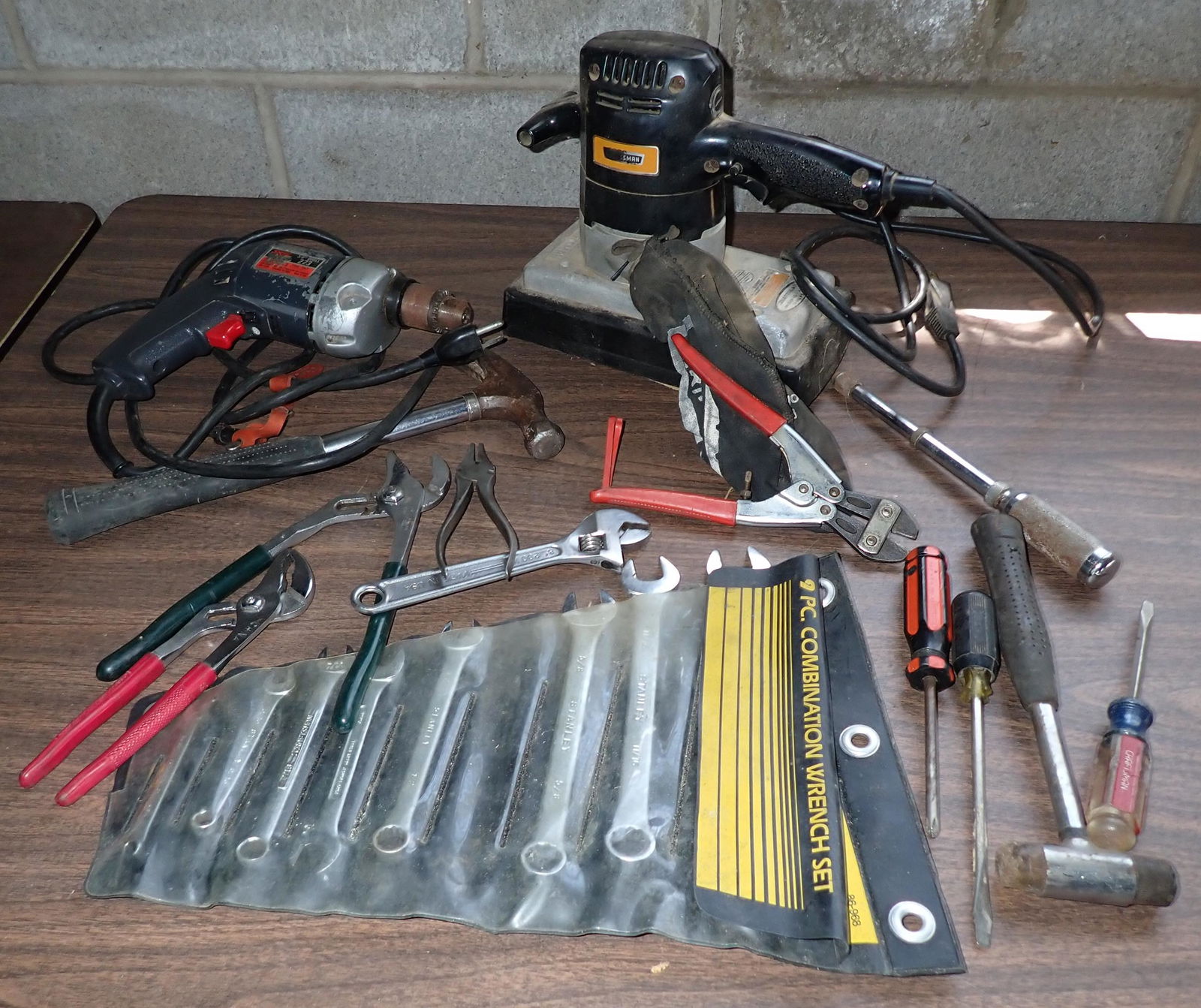 Skil Drill Craftsman Sander Misc Tools (1 of 5)