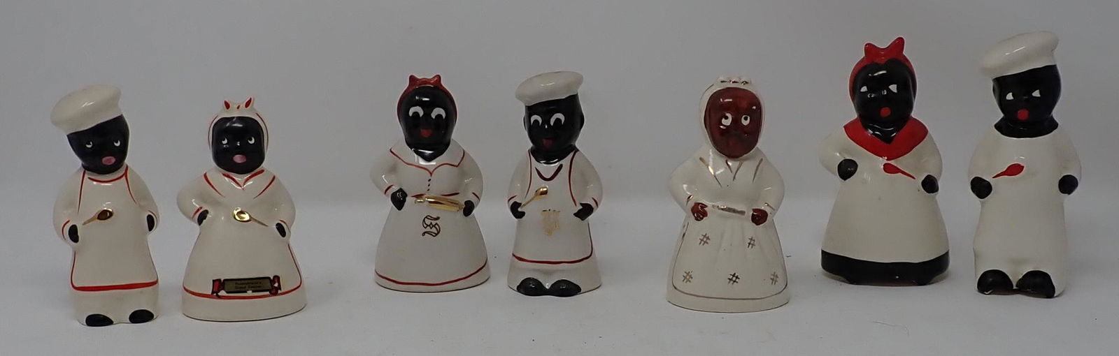 Ceramic Black Americana Salt & Pepper Shakers (1 of 6)