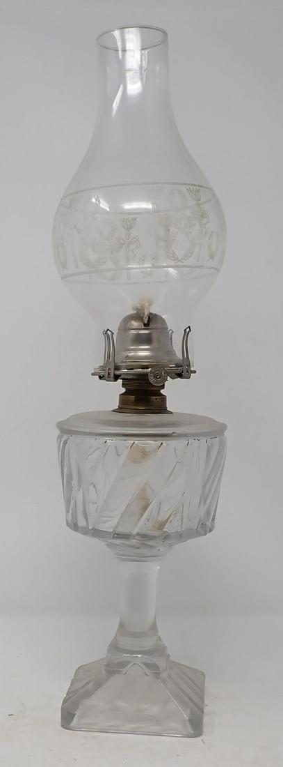 Stovill Oil Lamp: Approx 19 1/2" tall