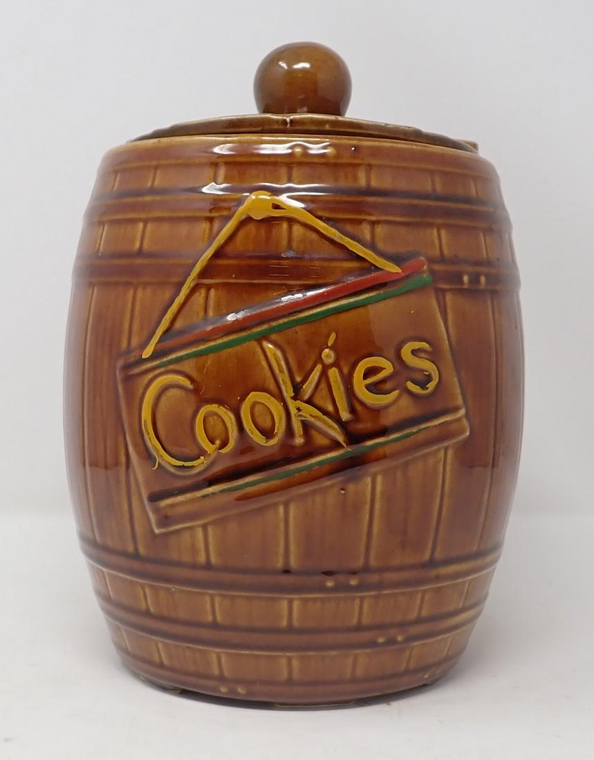Barrel Cookie Jar: Approx 7" in diameter x 9" tall