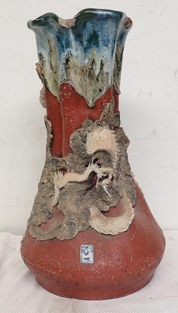 Sumida Gawa Japanese Pottery Dragon Signed Vase (1 of 10)