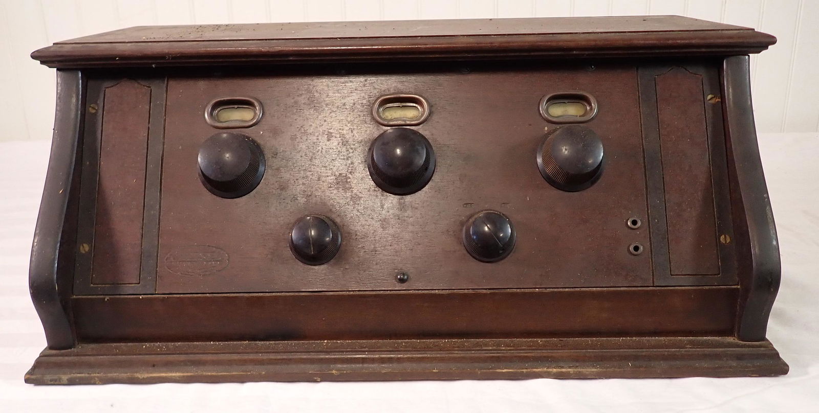 Chelsea Super Five Battery Radio (1 of 6)