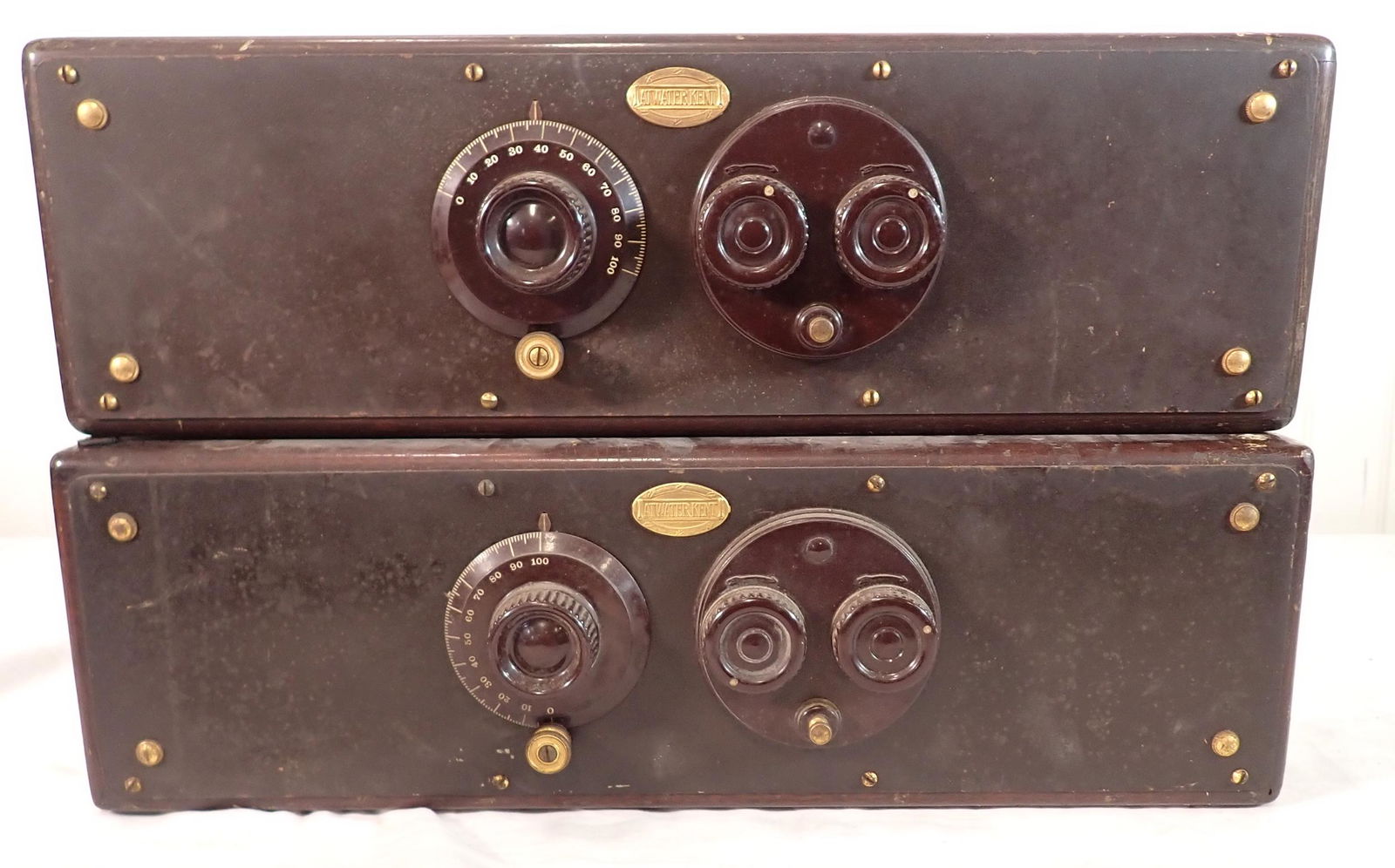 2 Atwater Kent Model 30 Receiving Sets (1 of 4)