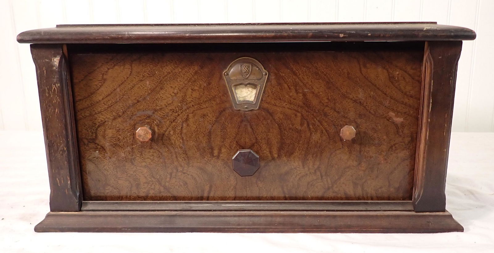 Spartan Model 6-15 Radio (1 of 6)