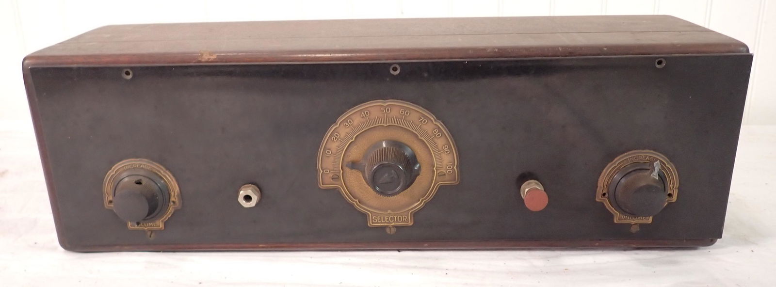 Atwater Kent Model 20 Receiving Set (1 of 3)