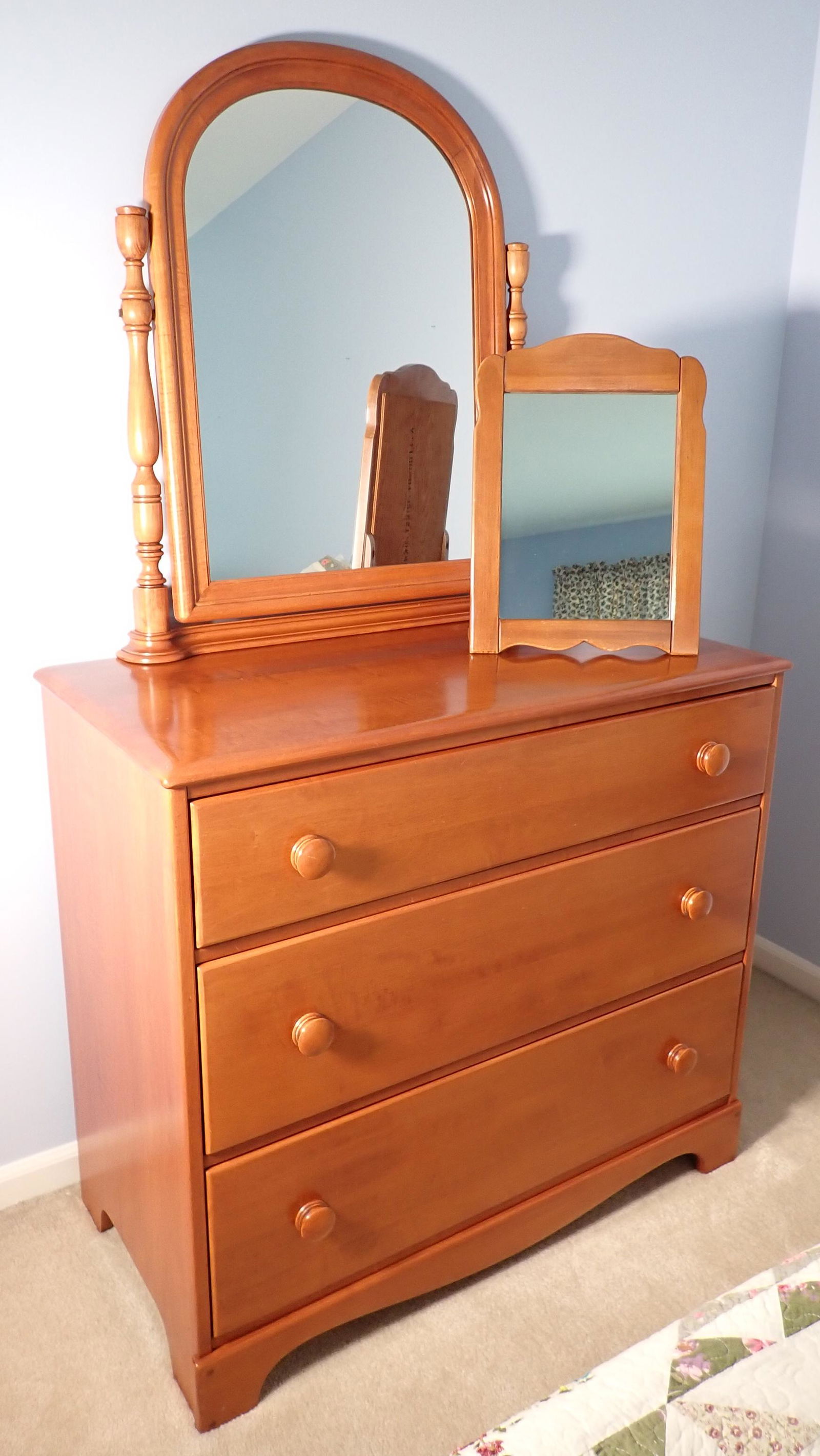 Rock Maple Bedroom Set (#0139) on Aug 28, 2022 | M.J. Stasak Jr