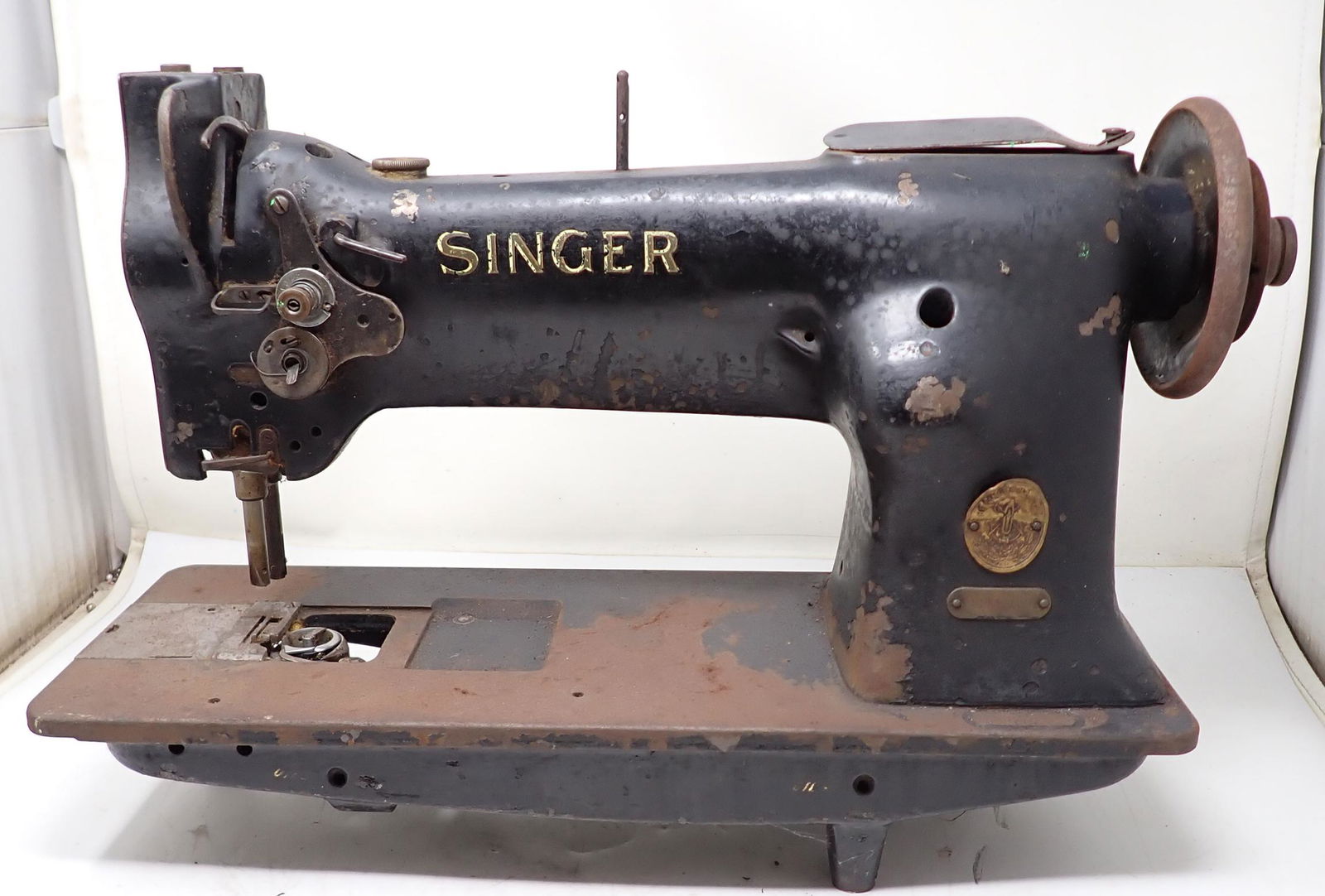 Antique Singer Industrial Sewing Machine (1 of 9)