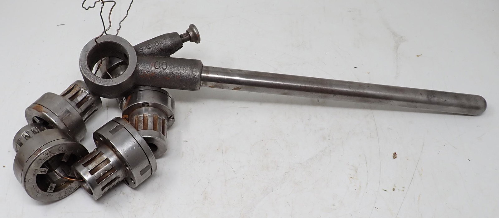 Toldeo Pipe Threaders: 1/8" - 3/4"