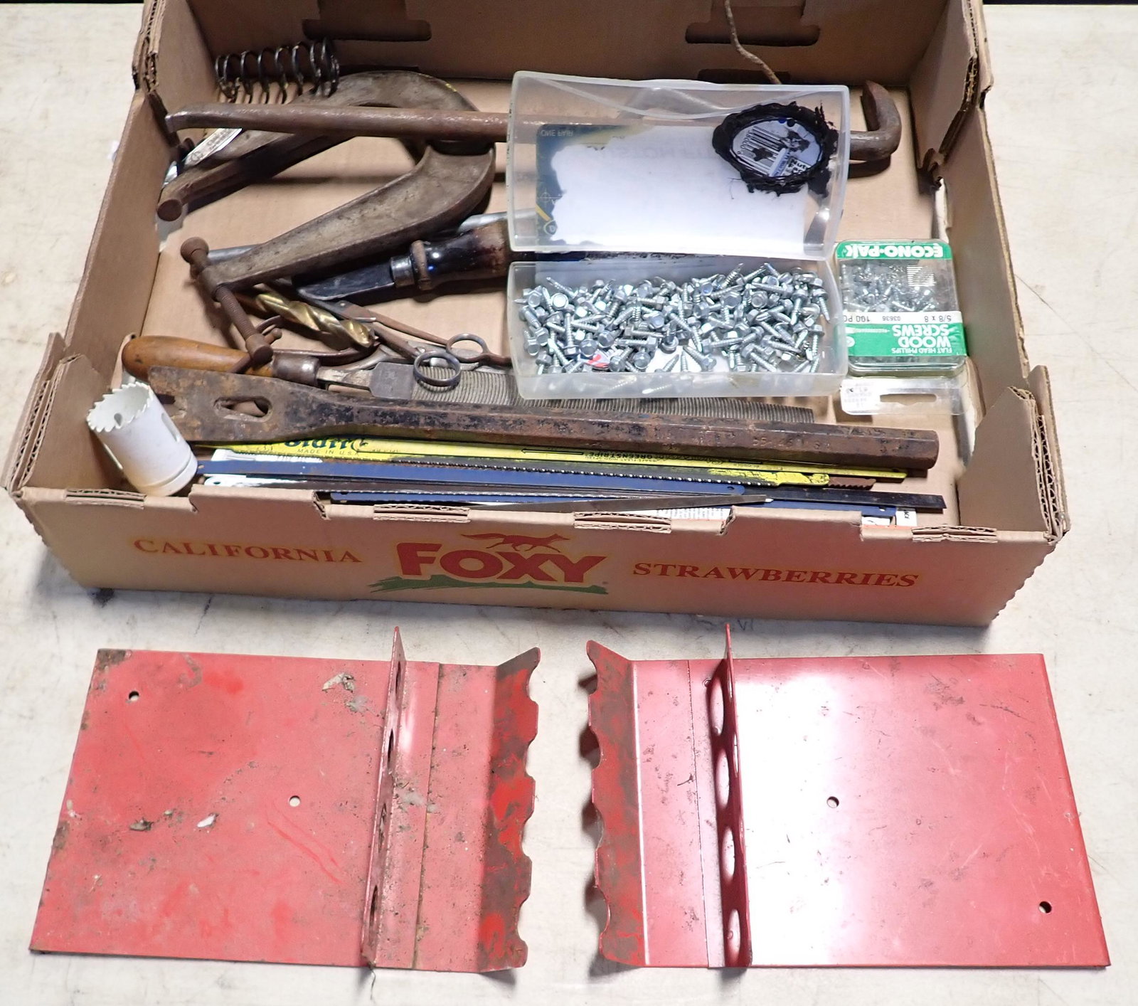 Pry Bars Hacksaw Blades Files Misc Tools: Getting all pictured