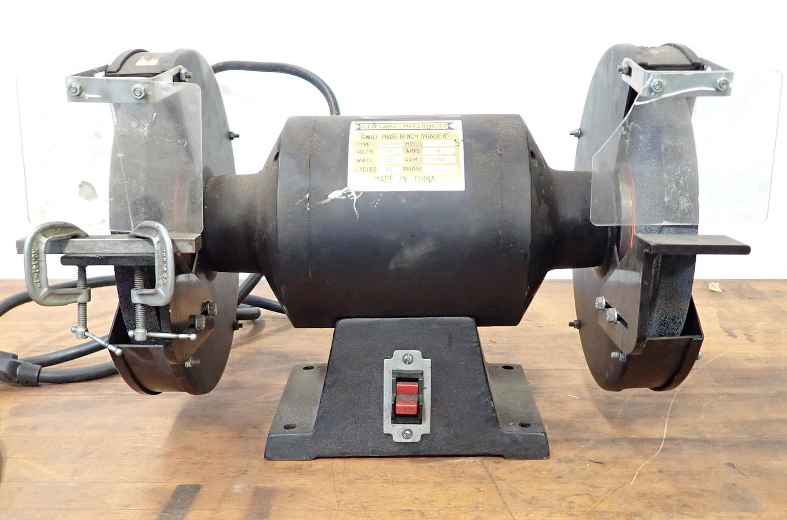 Central Machinery Bench Grinder: NO SHIPPING