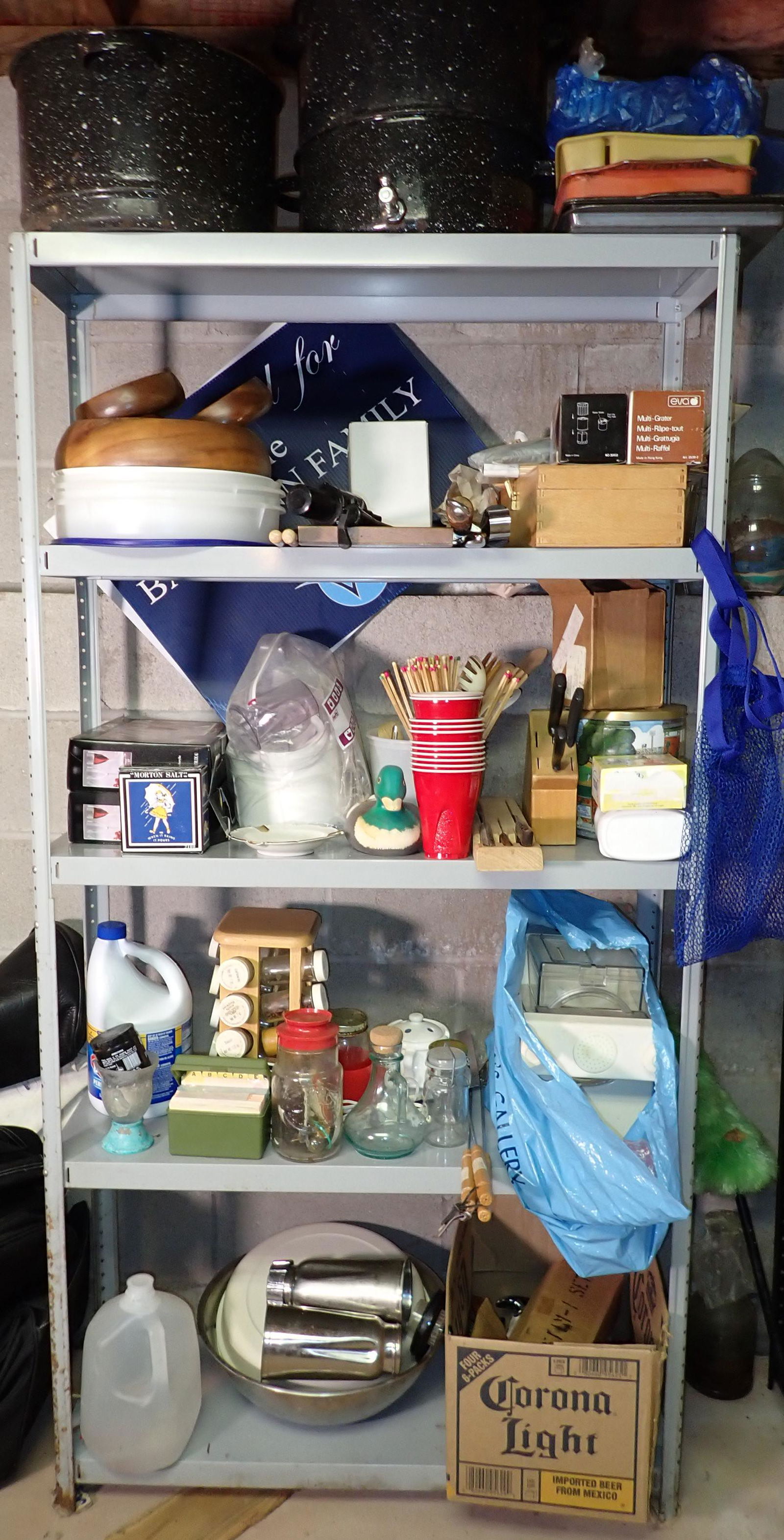 Shelf & Contents (1 of 8)