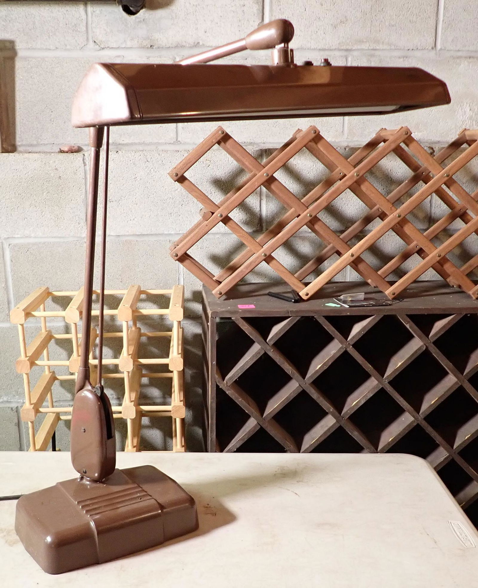 Vintage Adustable Industrial Light (1 of 3)