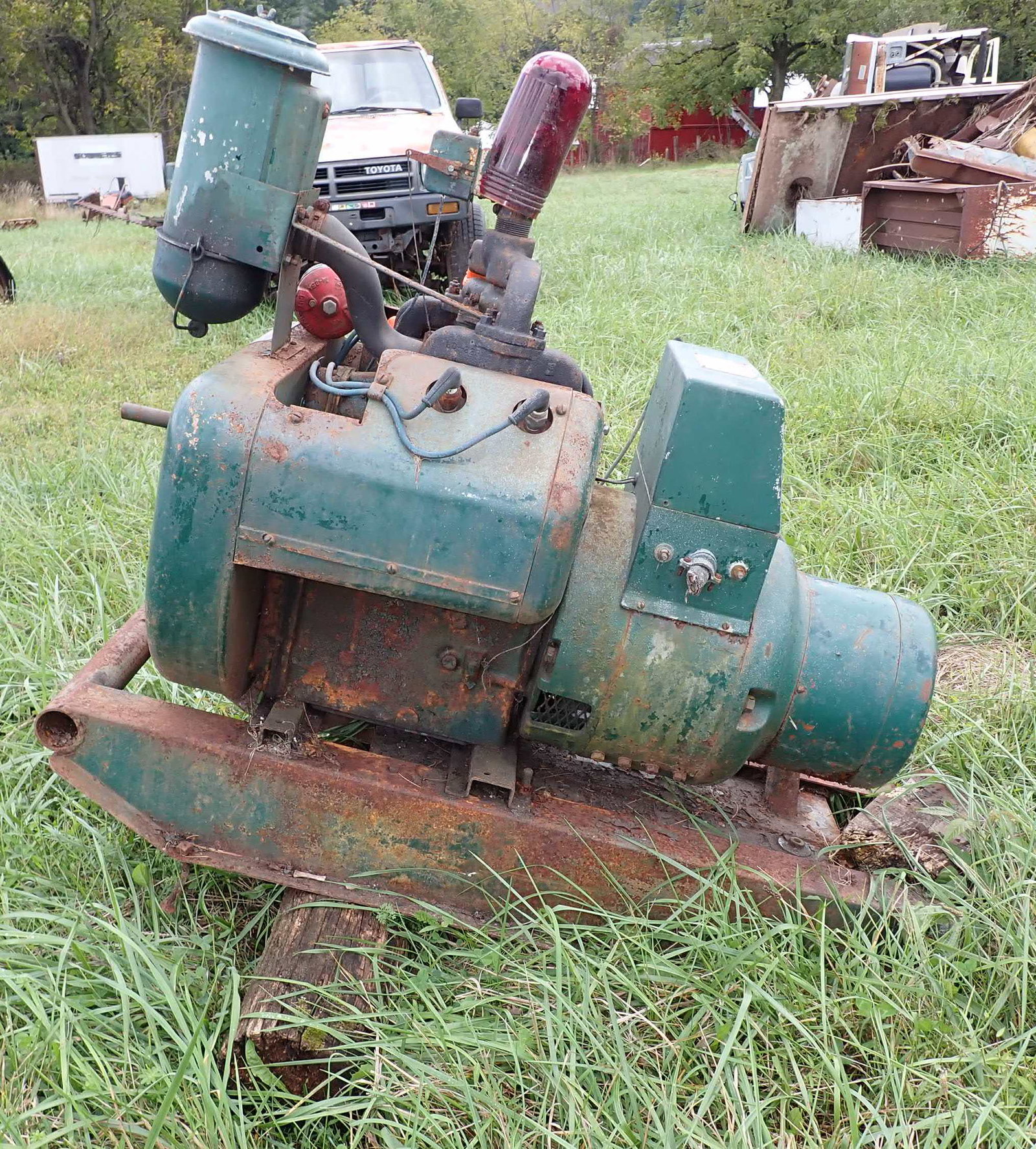 Fairbanks Morse Generator w/ Wisconsin Engine (1 of 8)