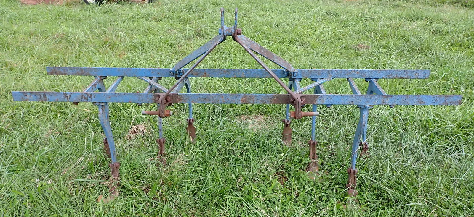 3 Point Hitch Cultivator (1 of 2)
