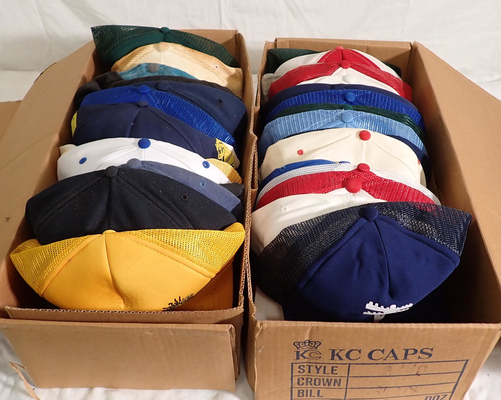 2 Boxes of Vintage Hats (1 of 4)