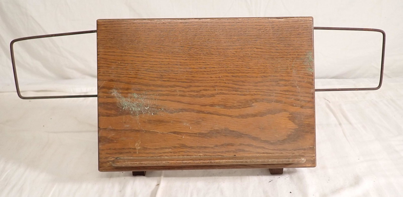 Gaylord Brothers Sheet Music Stand (1 of 5)