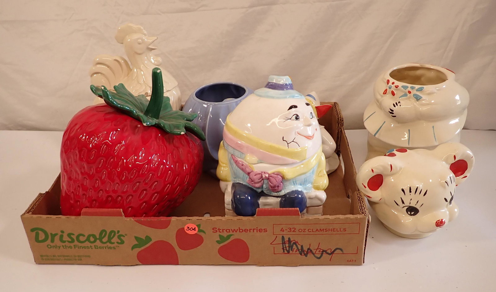 Cookie Jars AS IS: NO SHIPPING !