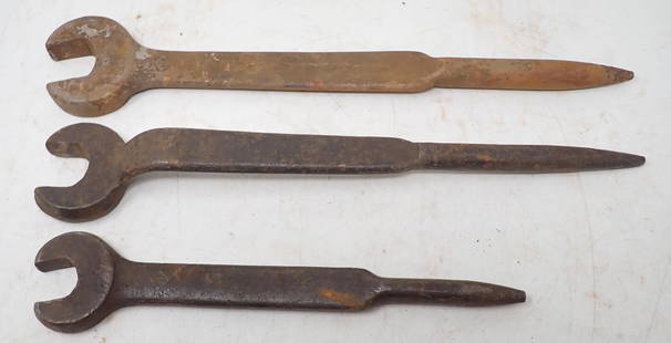 Antique / Vintage Spud Wrenches: Largest is 3/4" and 15" long