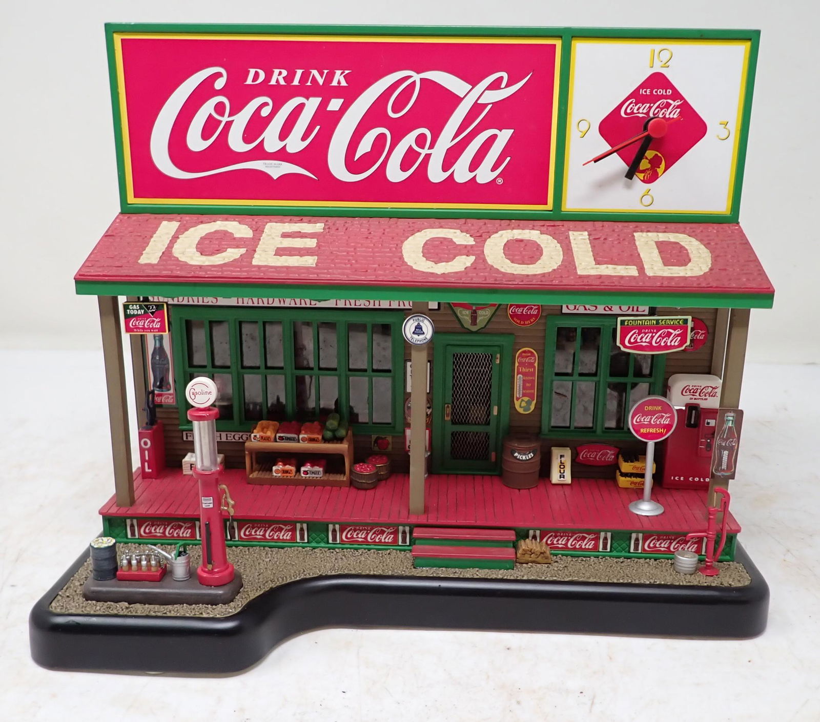 Danbury Mint Coca Cola Store Clock (1 of 3)