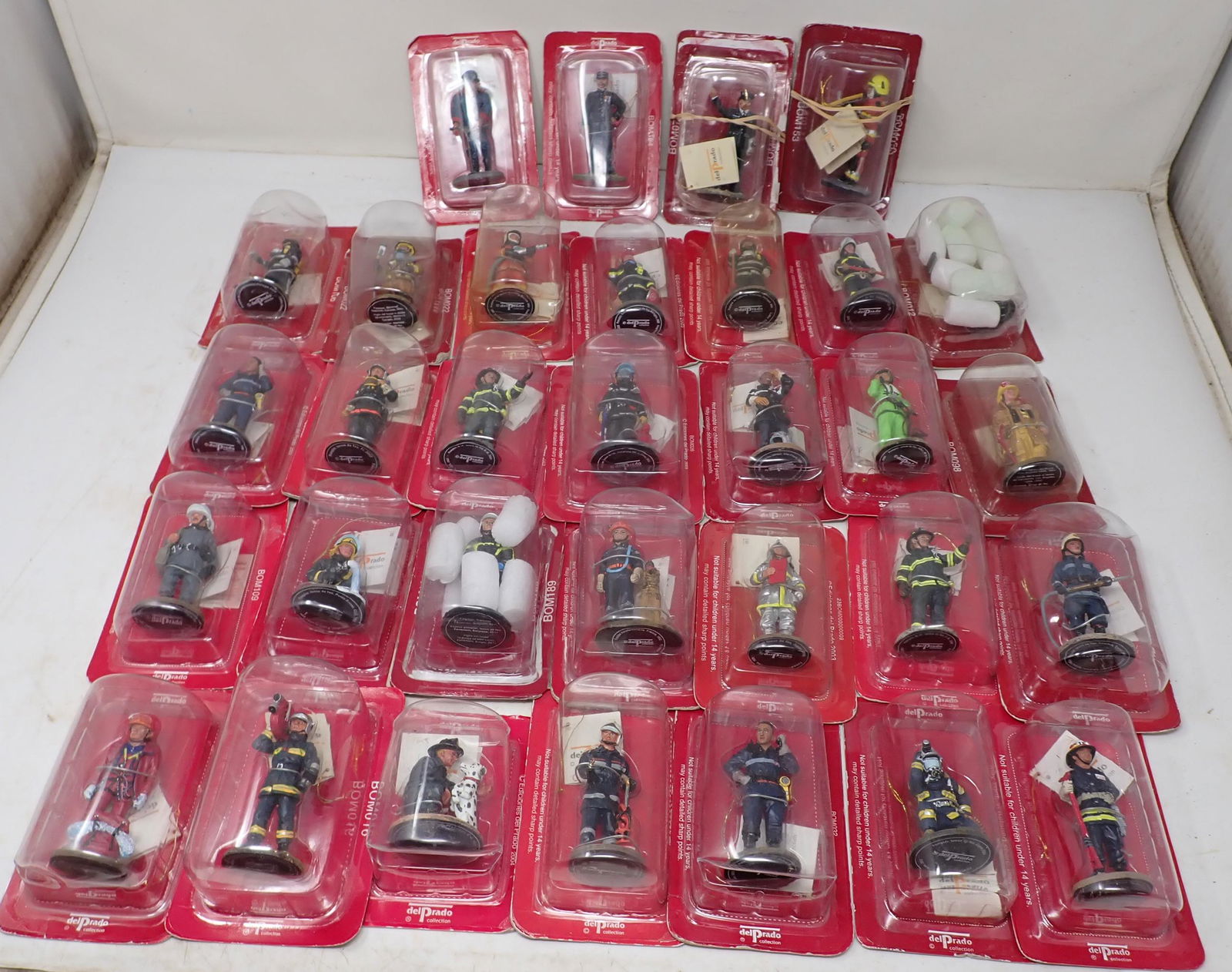 32 Delprado Firemen Lead Figures (1 of 8)