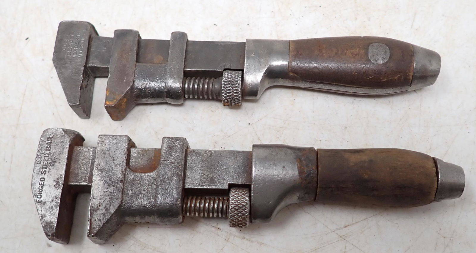 2 Antique Pipe Wrenches (1 of 3)