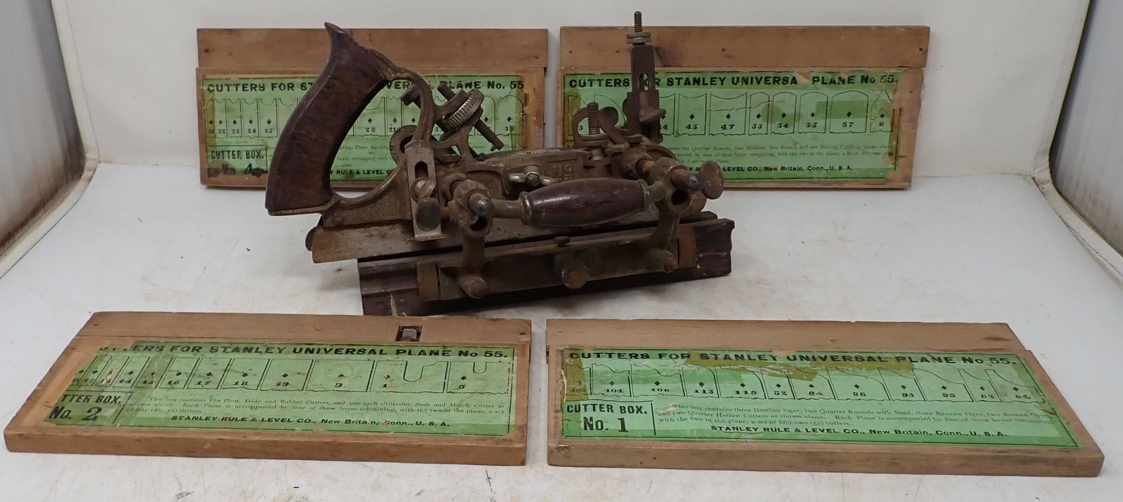 Stanley No 55 Combination Plane w/ Cutters (1 of 12)