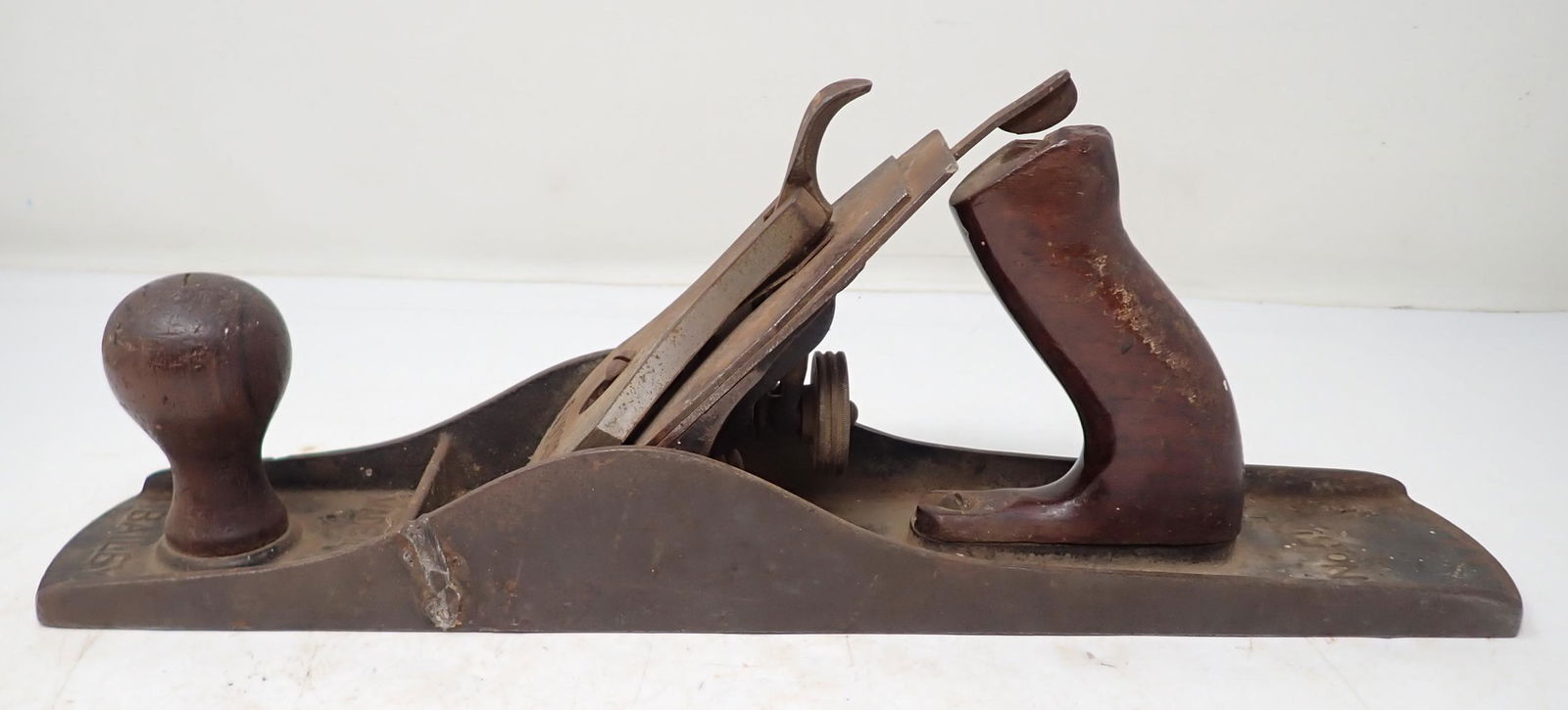 Stanley Bailey No. 5 1/2 Smooth Bottom Plane (1 of 6)