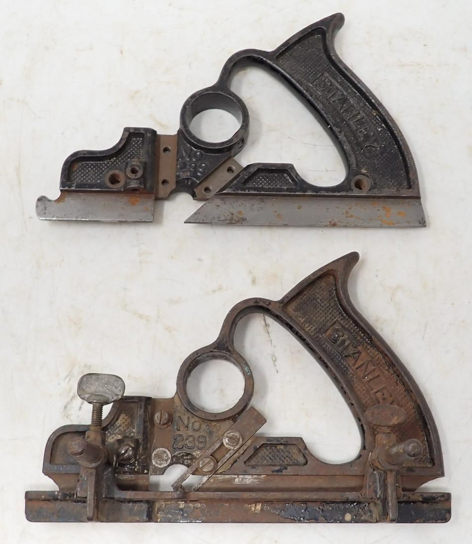 Stanley No. 239 Dado Plane & Handle (1 of 5)