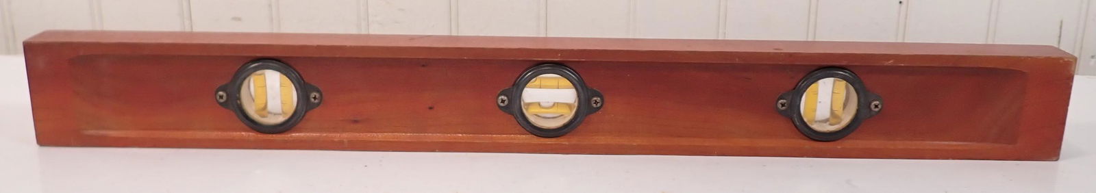 Wards Master No. 84 24" Wooden Level (1 of 3)