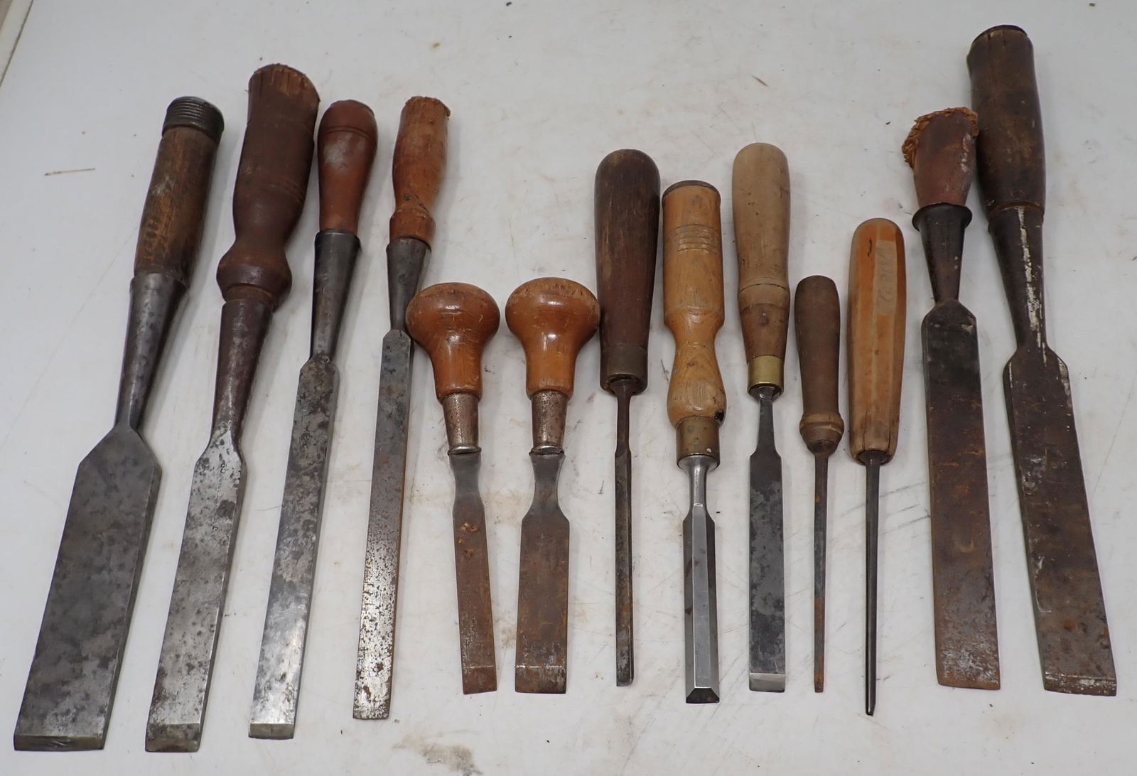 Misc Chisels (1 of 5)