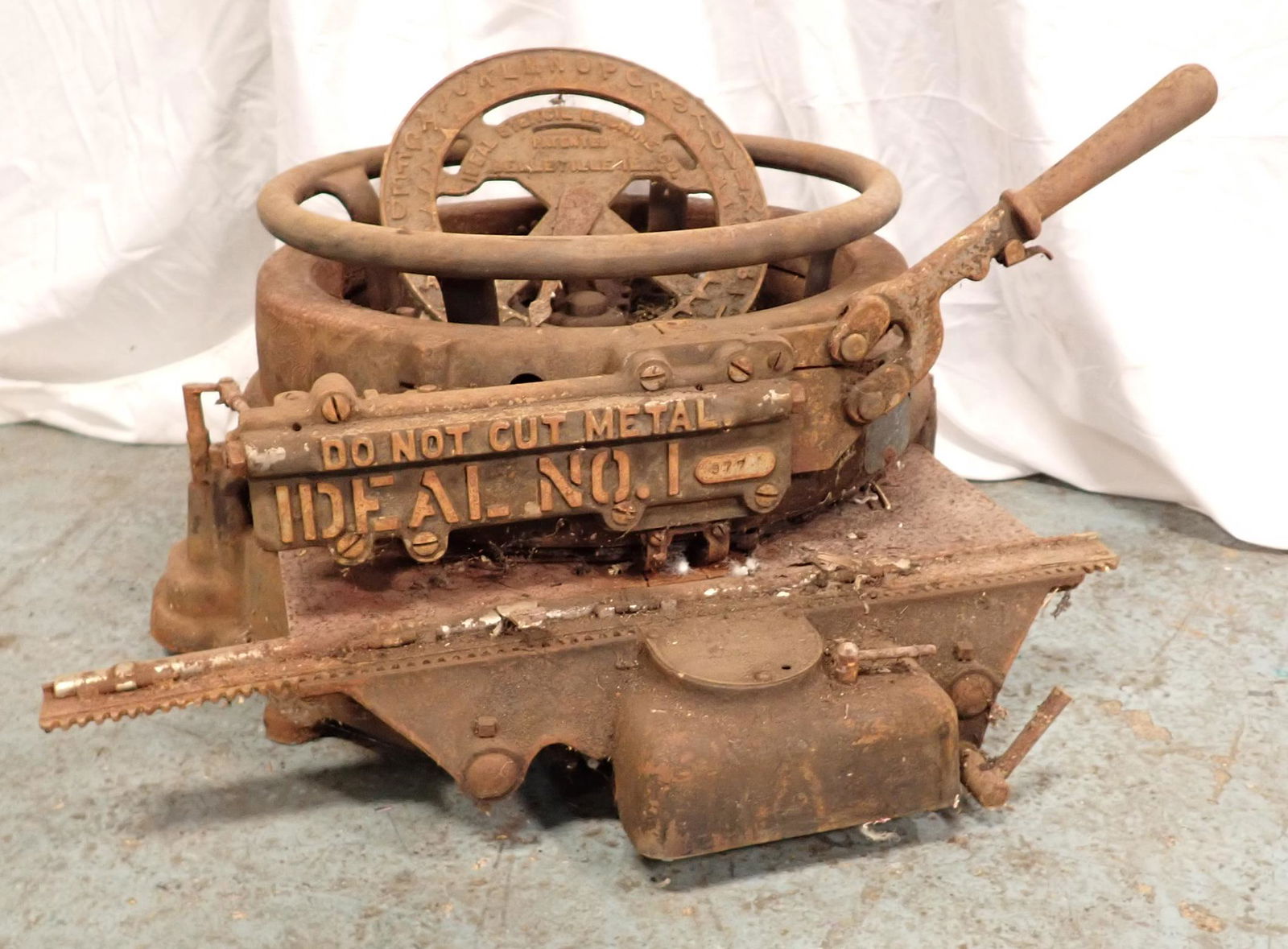 Ideal No. 1 Stencil Machine (1 of 4)