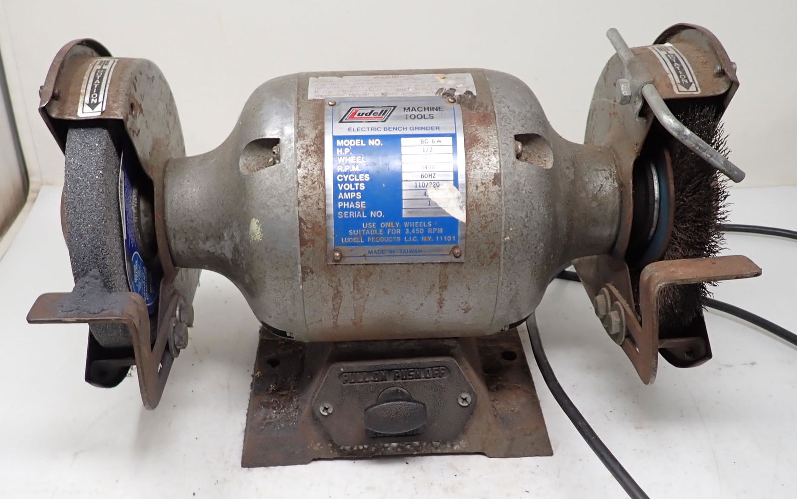 Ludel 1/2hp 6" Bench Grinder (1 of 2)