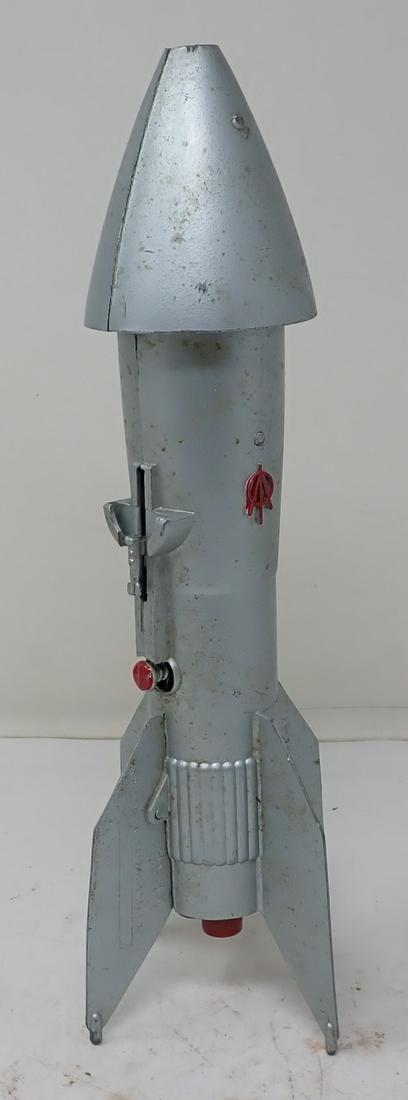 1957 Berzac Astro Missle Mechanical Bank (1 of 4)