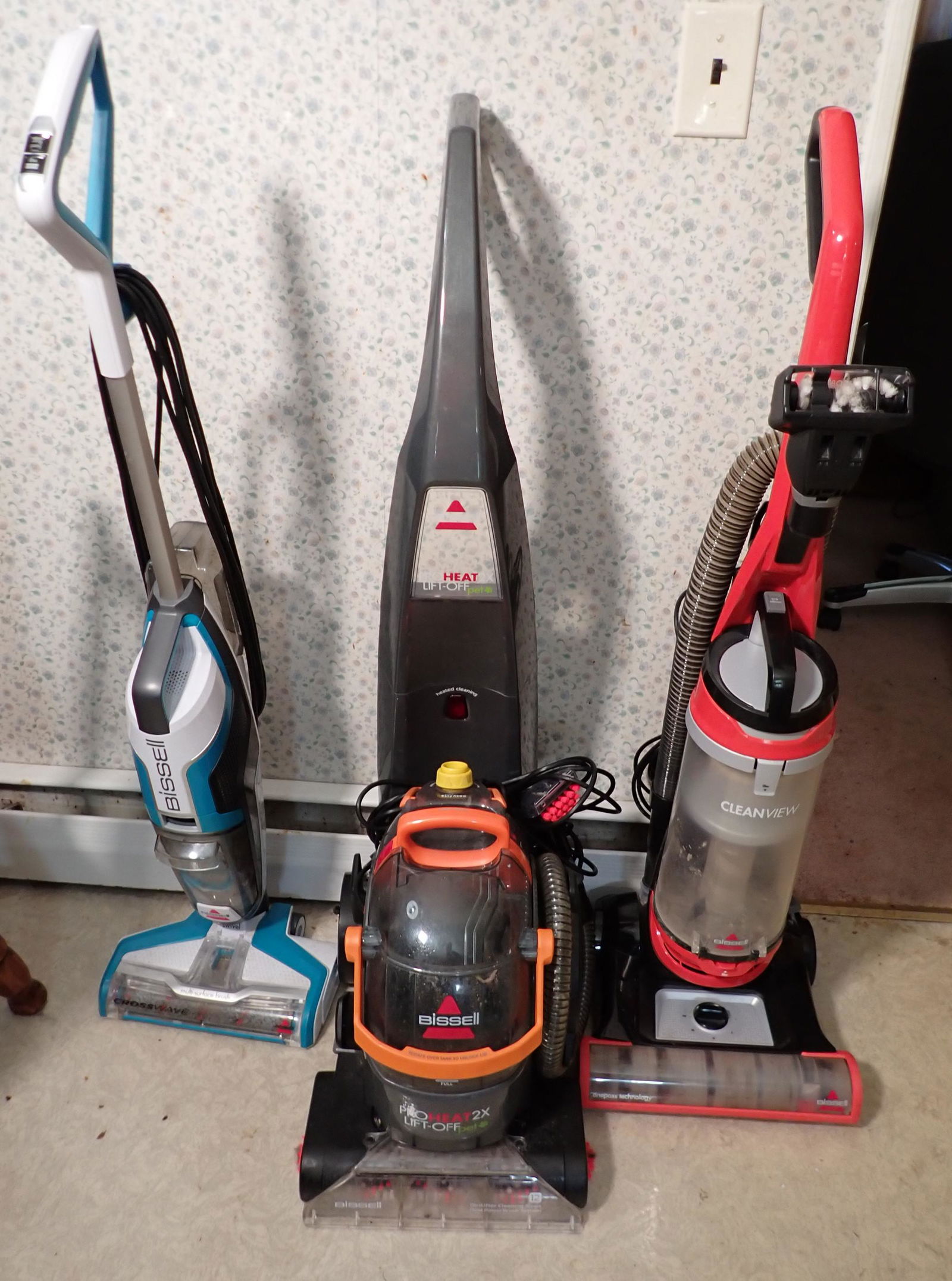 Bissell Vacuums &  Carpet Cleaner (1 of 4)