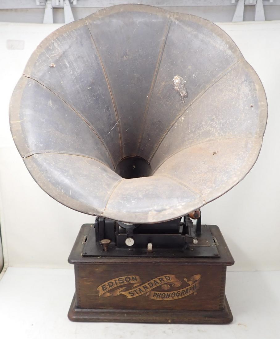Edison Standard Phonograph: Approx 8 1/2" x 12 1/4" x 10 1/2" tall ( to top of cover).