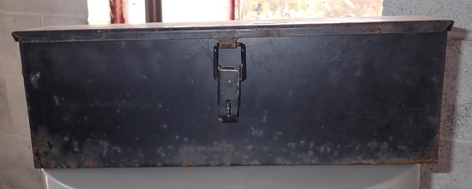 Ford Tractor Toolbox (1 of 2)